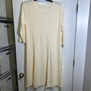 Amazon Cream Sheath Dress 3/4 Sleeve Crew Neck
